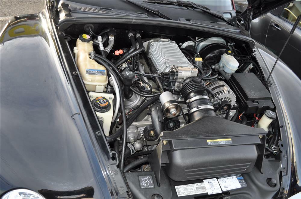 2003 CHEVROLET SSR CUSTOM PICKUP - Engine - 182460