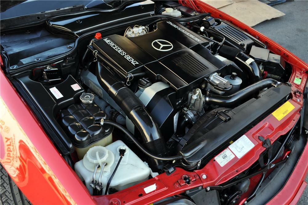 1992 MERCEDES-BENZ 500SL CONVERTIBLE - Engine - 182538