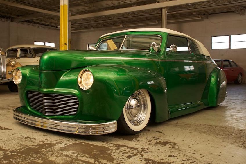 1941 FORD CUSTOM "CARSON TOP" Front 3/4 182587