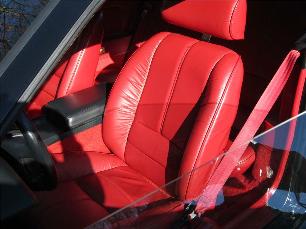 1992 CHEVROLET CAMARO RS CONVERTIBLE - Interior - 183480