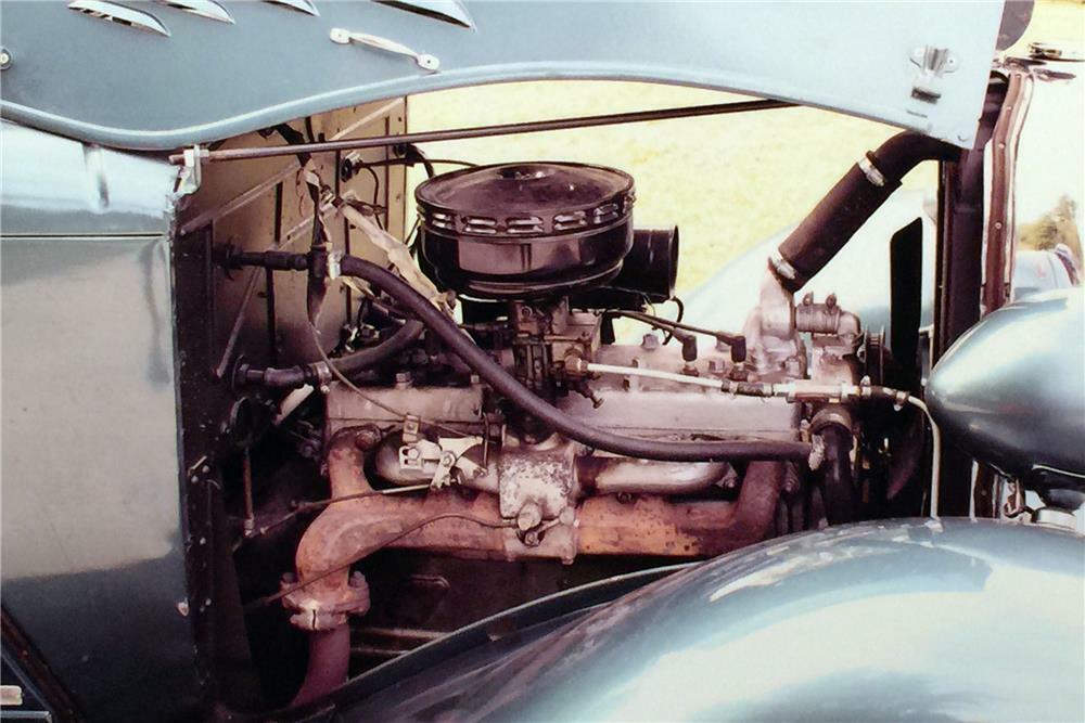 1934 DODGE CUSTOM - Engine - 183825