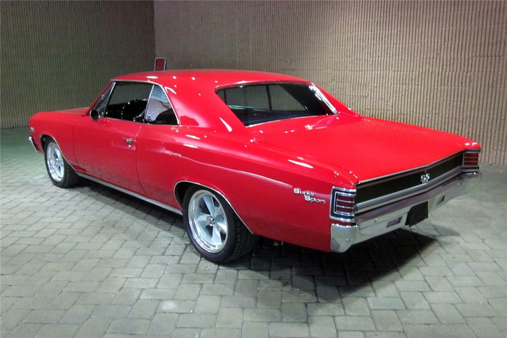 1967 CHEVROLET CHEVELLE SS CUSTOM - Rear 3/4 - 183894