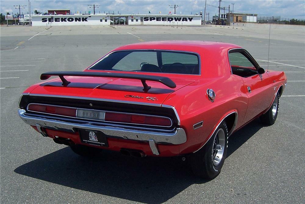 1970 DODGE CHALLENGER R/T - Rear 3/4 - 183934