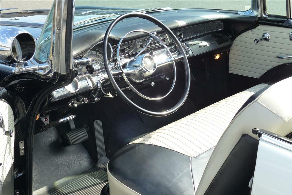 1955 PONTIAC STAR CHIEF CONVERTIBLE - Interior - 183997