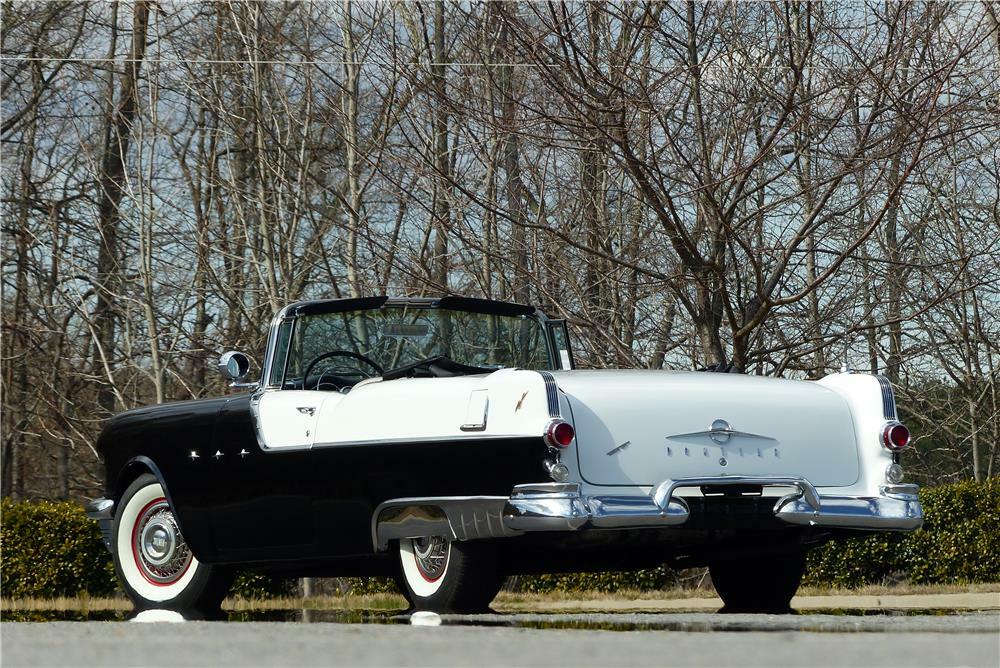 1955 PONTIAC STAR CHIEF CONVERTIBLE - Rear 3/4 - 183997