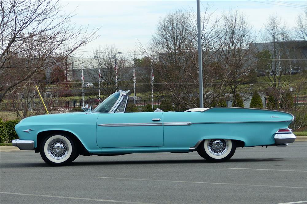 1961 DODGE DART PHOENIX CONVERTIBLE - Side Profile - 184175
