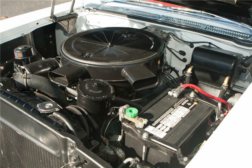 1957 PONTIAC STAR CHIEF CONVERTIBLE - Engine - 184707