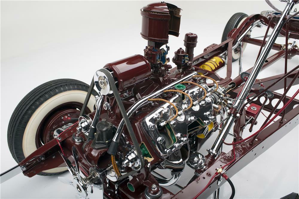 1940 FORD DELUXE CHASSIS - Engine - 185518