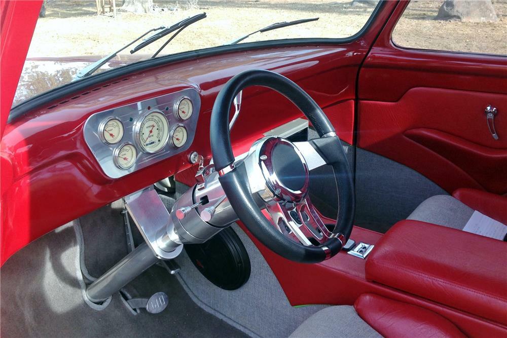 1954 FORD F-100 CUSTOM PICKUP - Interior - 185541