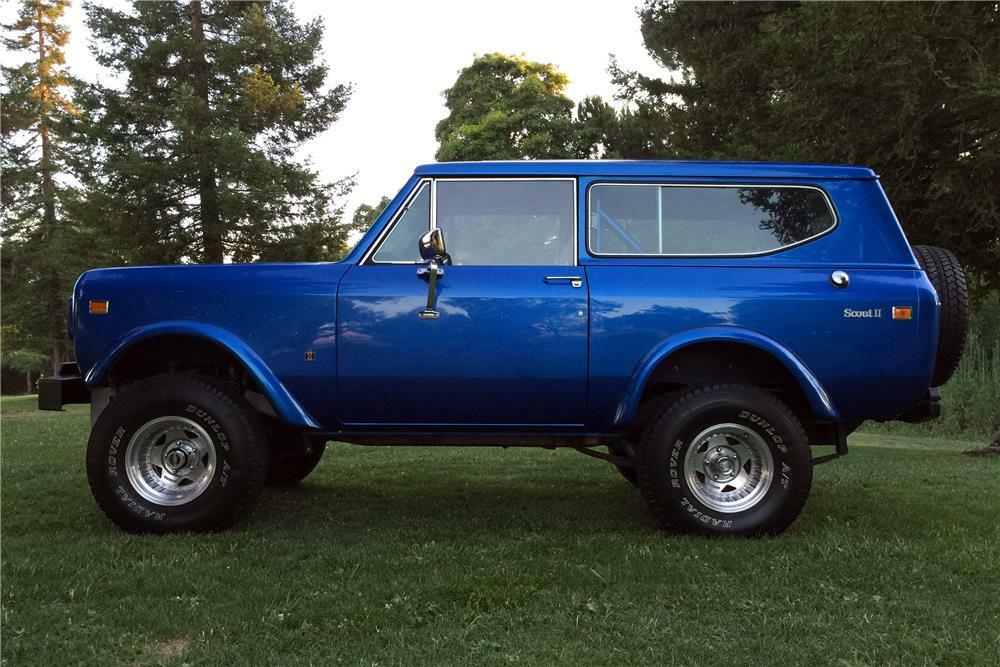 1972 INTERNATIONAL SCOUT II CUSTOM SUV - Side Profile - 185558