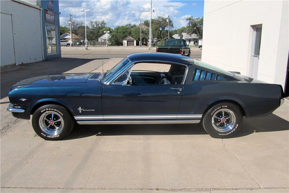 1965 FORD MUSTANG FASTBACK - Side Profile - 185751