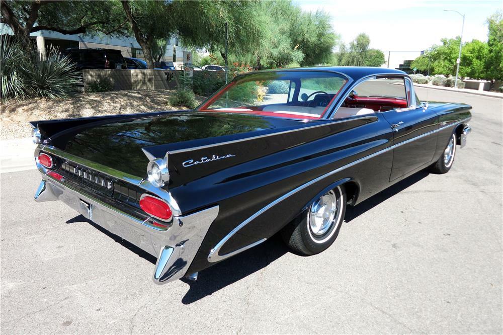1959 PONTIAC CATALINA - Rear 3/4 - 185871