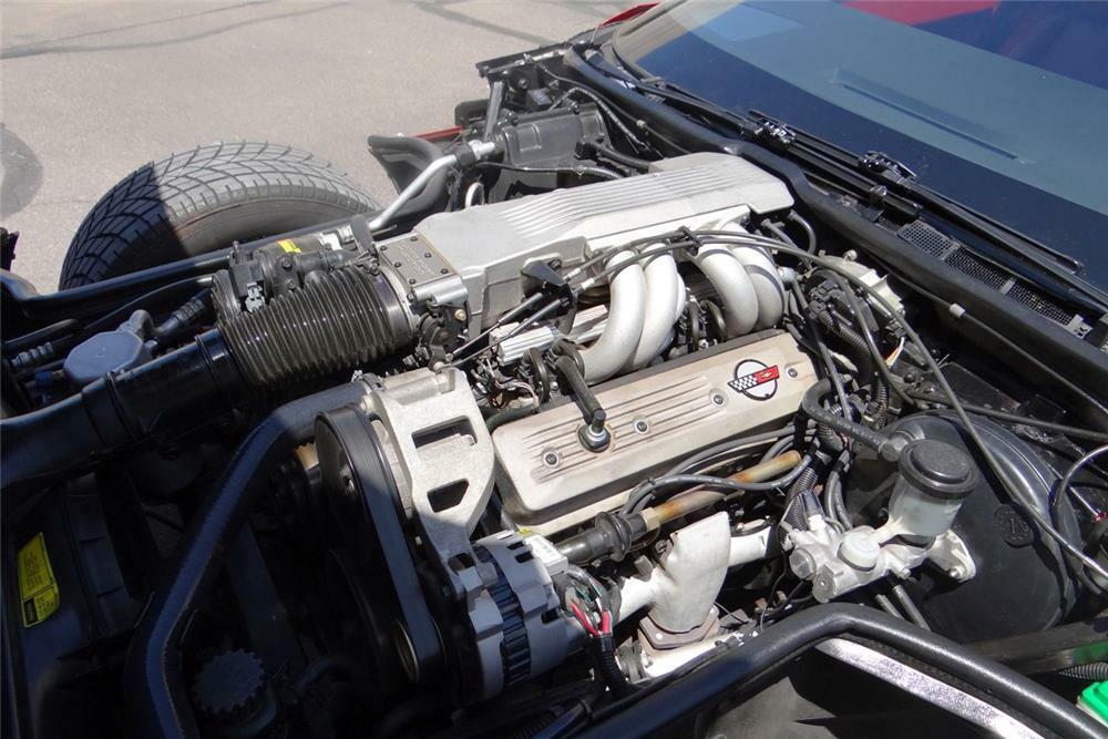 1986 CHEVROLET CORVETTE INDY PACE CAR CONVERTIBLE - Engine - 186997