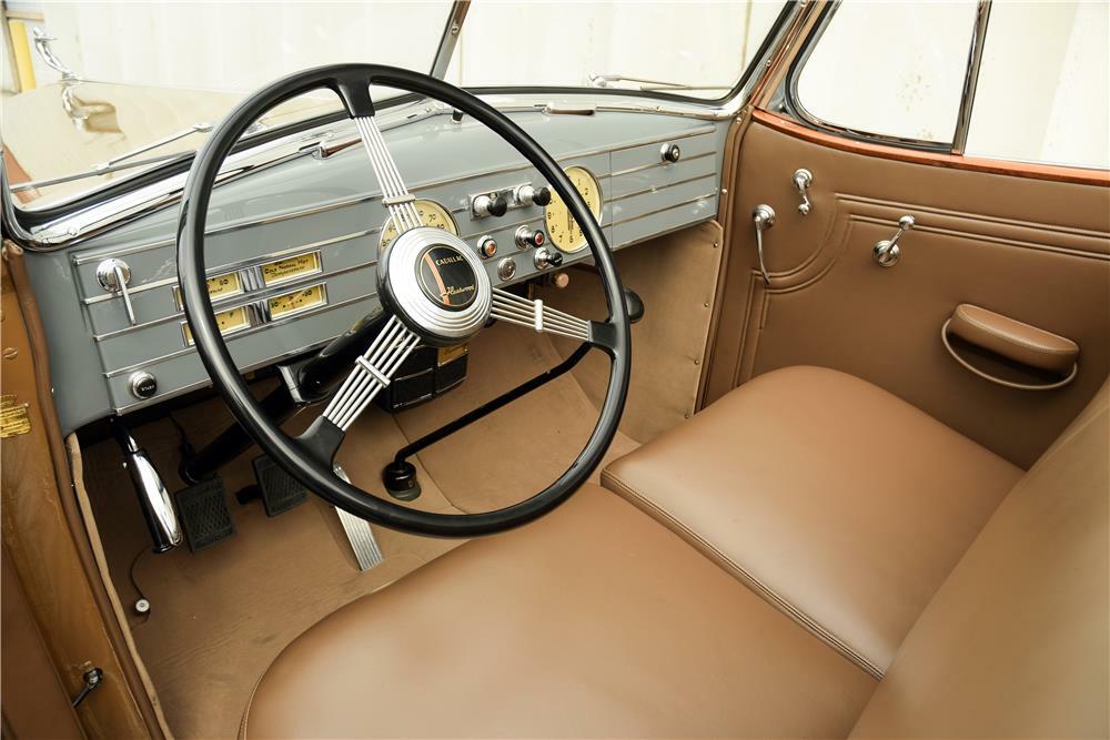 1936 CADILLAC SERIES 75 V8 CONVERTIBLE SEDAN - Interior - 187071