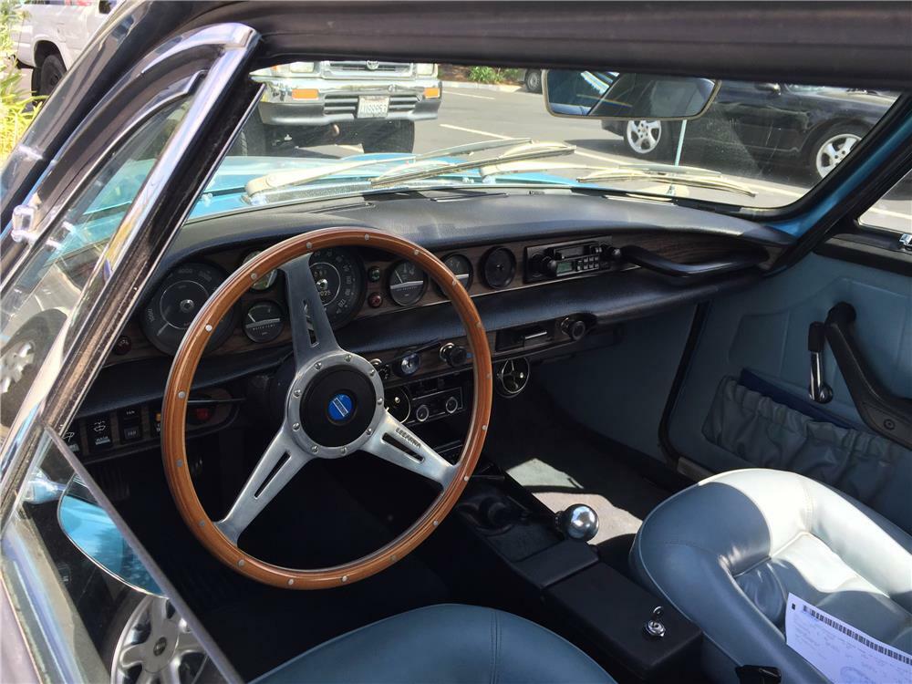 1973 VOLVO 1800 ES SPORT WAGON - Interior - 187113