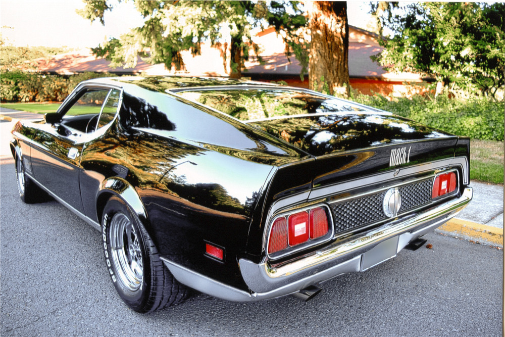 1971 FORD MUSTANG MACH 1 FASTBACK - Rear 3/4 - 187153