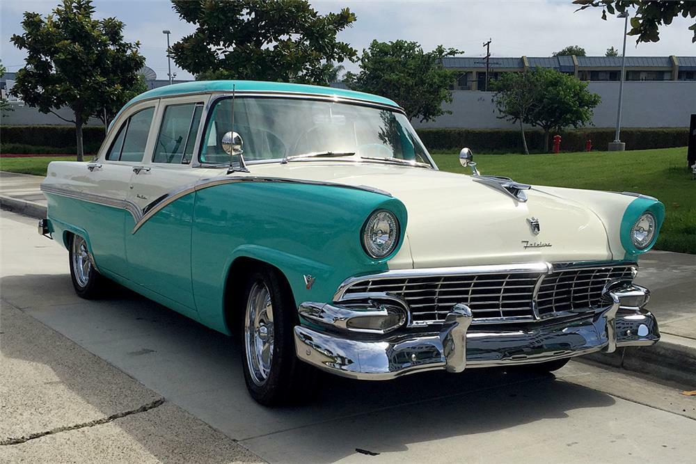 Ford fairlane 1956