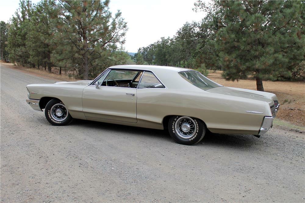 1965 PONTIAC GRAND PRIX - Rear 3/4 - 187182