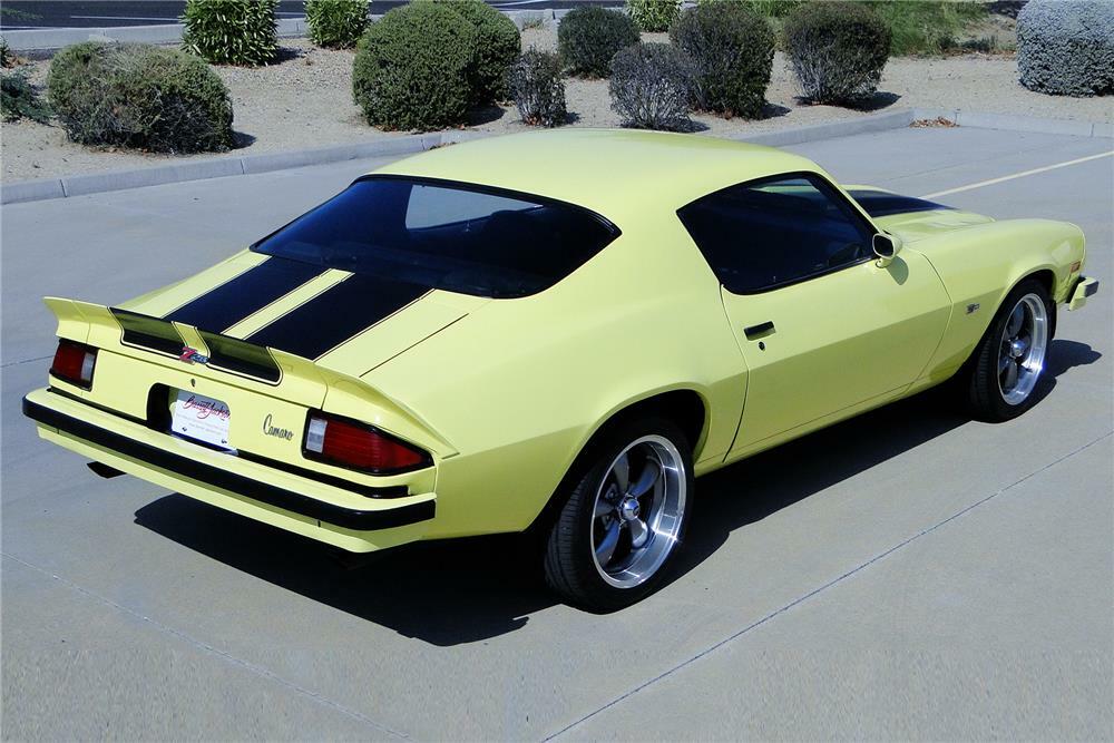 1974 CHEVROLET CAMARO Z/28 - Rear 3/4 - 187214