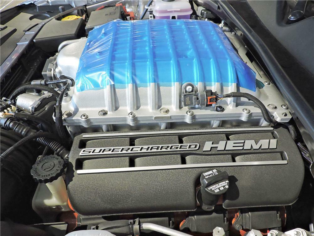 2015 DODGE CHALLENGER HELLCAT - Engine - 187247