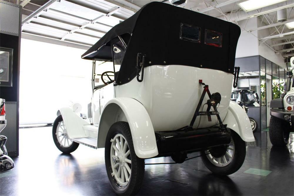 1924 CHEVROLET SUPERIOR F TOURING - Rear 3/4 - 187282