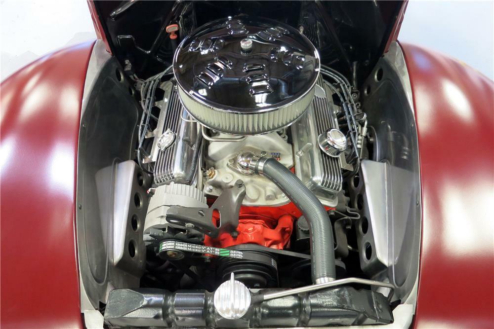 1940 FORD CUSTOM PICKUP - Engine - 187395
