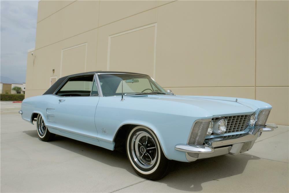 1964 BUICK RIVIERA HARDTOP - Front 3/4 - 188099