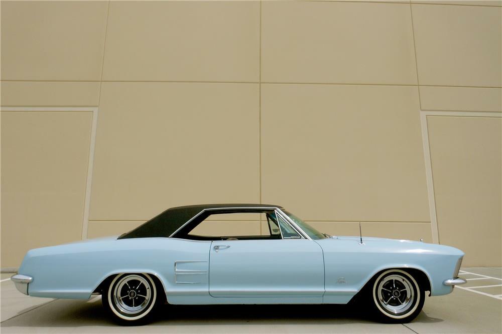 1964 BUICK RIVIERA HARDTOP - Side Profile - 188099