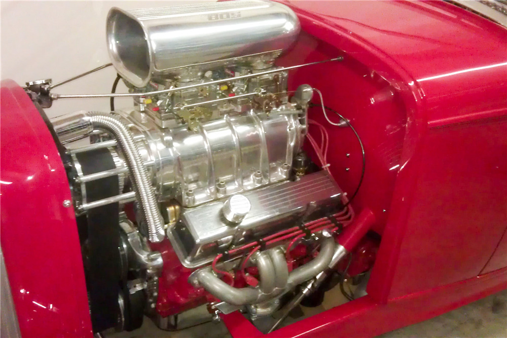 1932 FORD CUSTOM ROADSTER - Engine - 188522