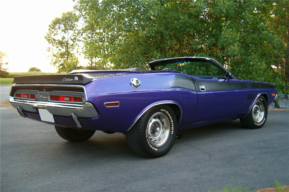 1971 DODGE CHALLENGER CUSTOM CONVERTIBLE - Rear 3/4 - 188604