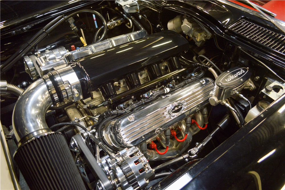 1966 CHEVROLET CORVETTE CUSTOM CONVERTIBLE - Engine - 188616