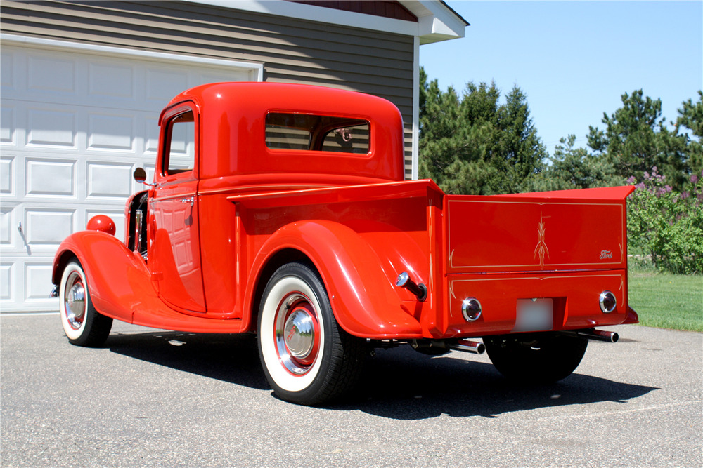1936 FORD HALF-TON CUSTOM PICKUP - Rear 3/4 - 188631