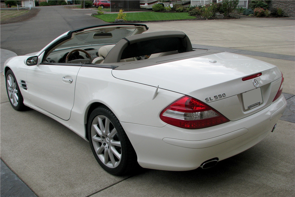 2007 MERCEDES-BENZ SL550 CONVERTIBLE - Rear 3/4 - 188642