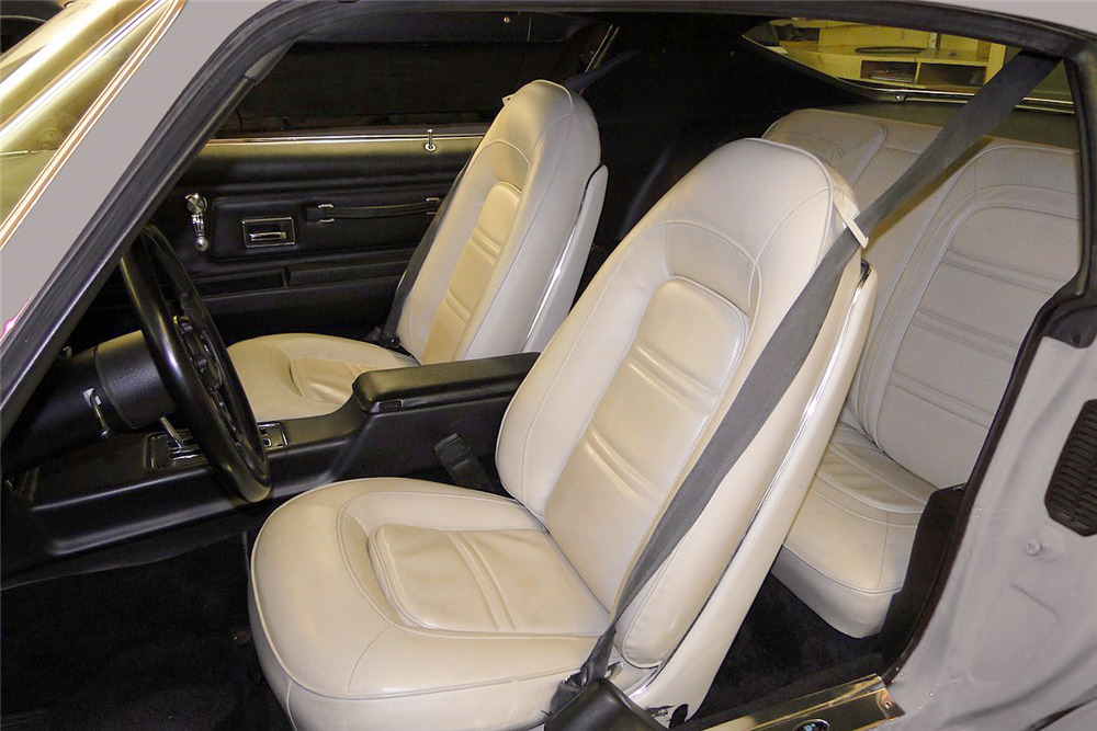 1974 PONTIAC FIREBIRD TRANS AM SUPER DUTY 455 - Interior - 188653