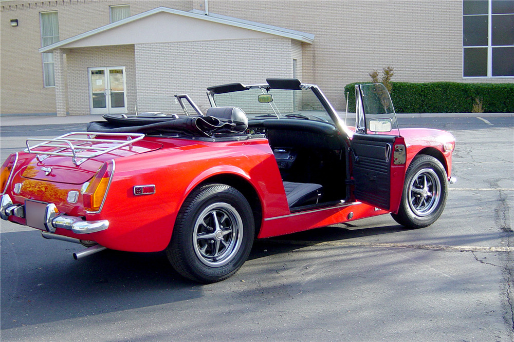Mg Midget Rear 1974 MG MIDGET ROADSTER - Rear 3/4 - 188681
