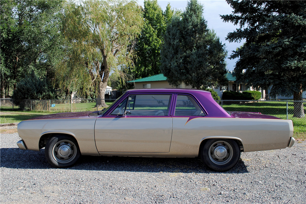 1967 PLYMOUTH VALIANT CUSTOM COUPE - Side Profile - 188683