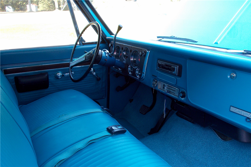 1970 CHEVROLET C-10 FLEETSIDE PICKUP - Interior - 188751