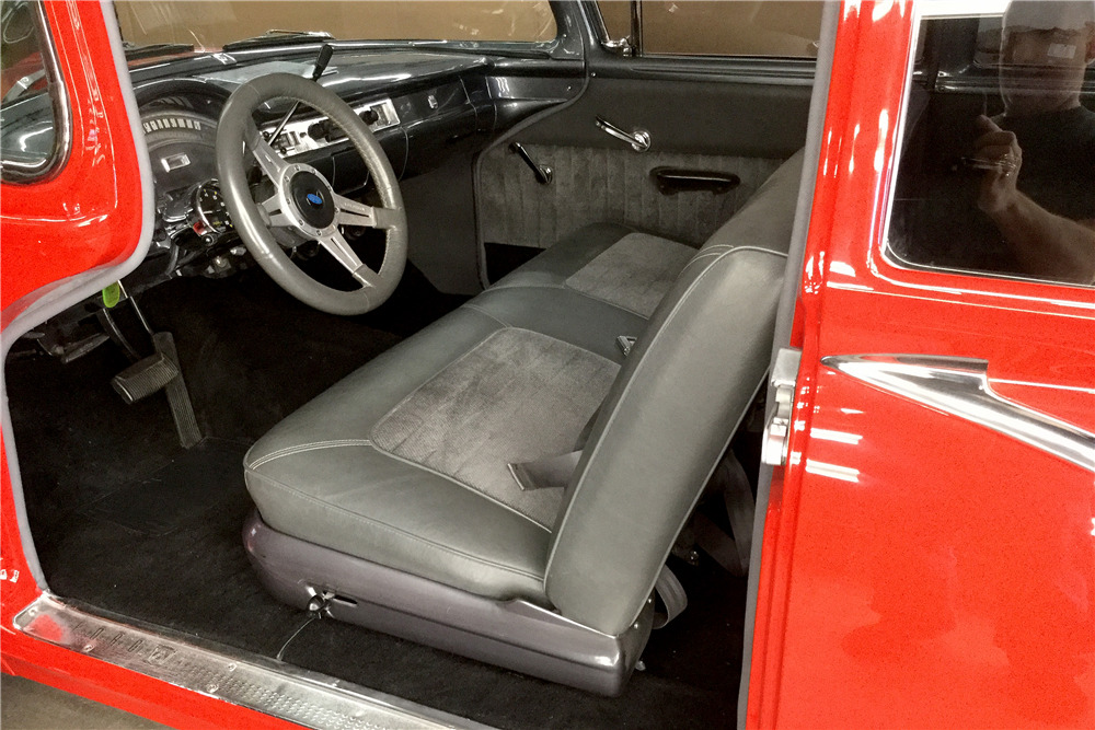 1957 FORD CUSTOM 300 2-DOOR POST - Interior - 188814