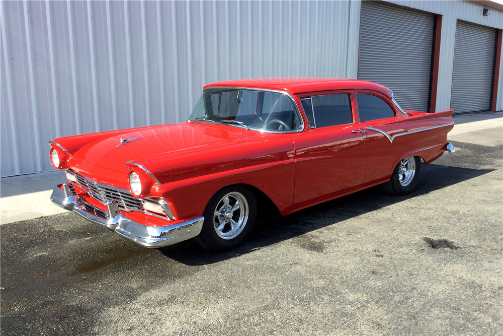 1957 FORD CUSTOM 300 2-DOOR POST - Side Profile - 188814