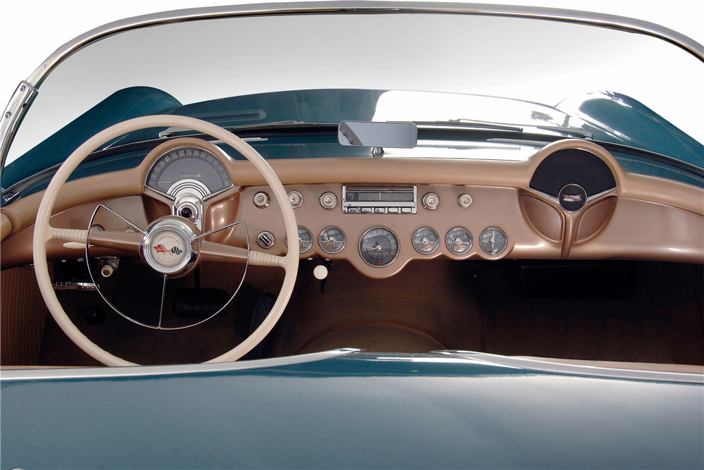 1954 CHEVROLET CORVETTE CONVERTIBLE - Interior - 188880