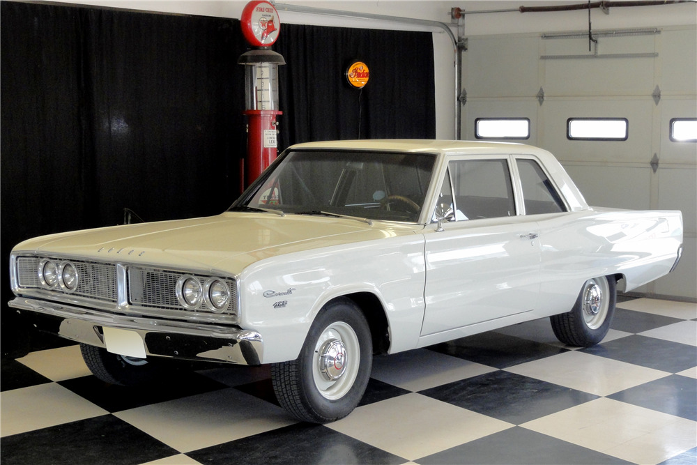 1966 DODGE CORONET - Front 3/4 - 188939