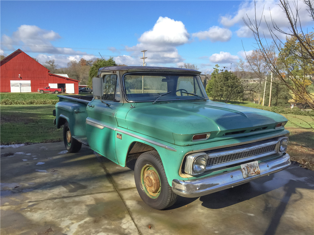1966 CHEVROLET C-15 PICKUP - Front 3/4 - 189113