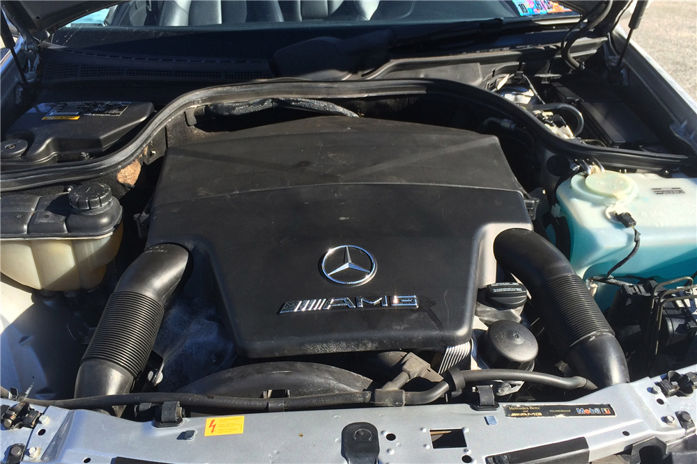 2002 MERCEDES-BENZ CLK 55 AMG CONVERTIBLE - Engine - 189120