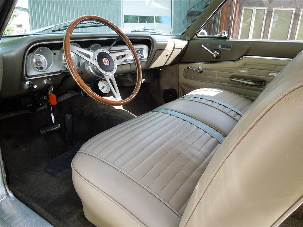 1964 FORD FAIRLANE 500 - Interior - 189159