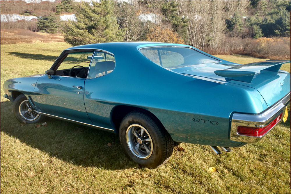 1972 PONTIAC GTO - Rear 3/4 - 189171
