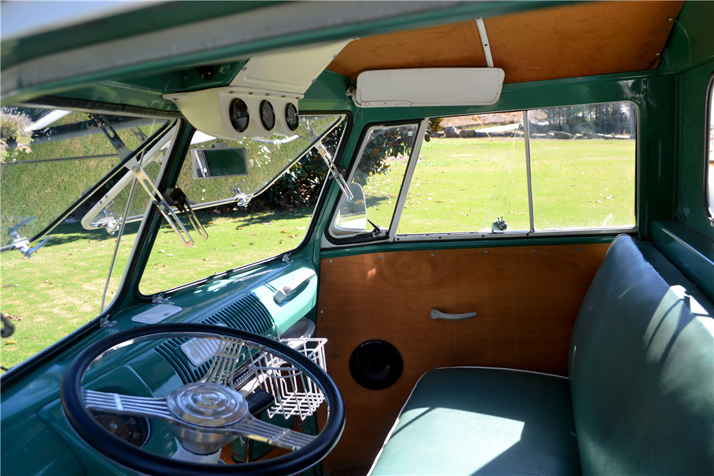 1961 VOLKSWAGEN SINGLE CAB PICKUP - Interior - 189223