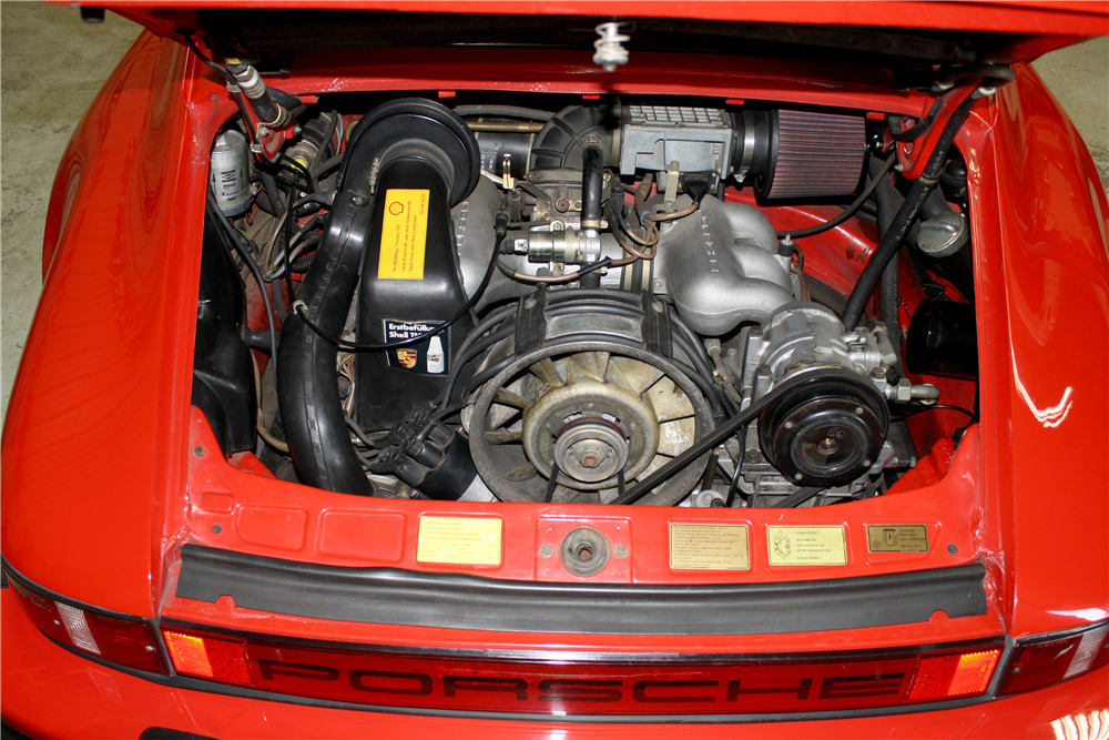 1985 PORSCHE 911 CARRERA - Engine - 189238