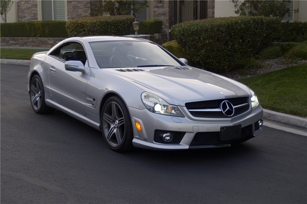 Mercedes Benz SL 2010