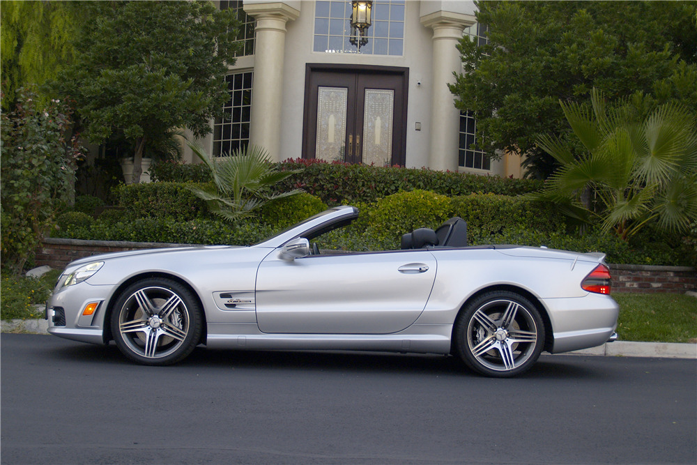 2009 MERCEDES-BENZ SL63 CONVERTIBLE - Side Profile - 189465