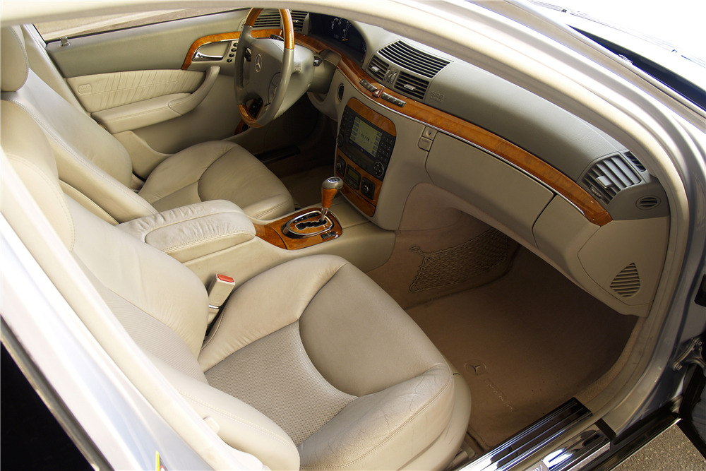 2004 MERCEDES-BENZ S430 4-DOOR SEDAN - Interior - 189466